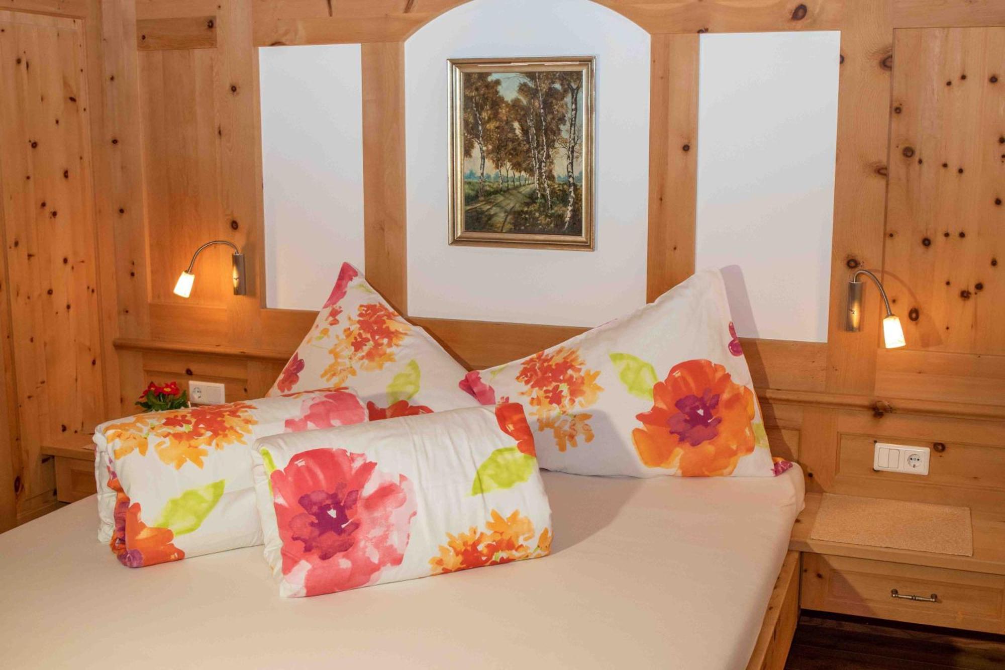 Obstbauernhof Fohlenhof Apartment Lasa Bagian luar foto