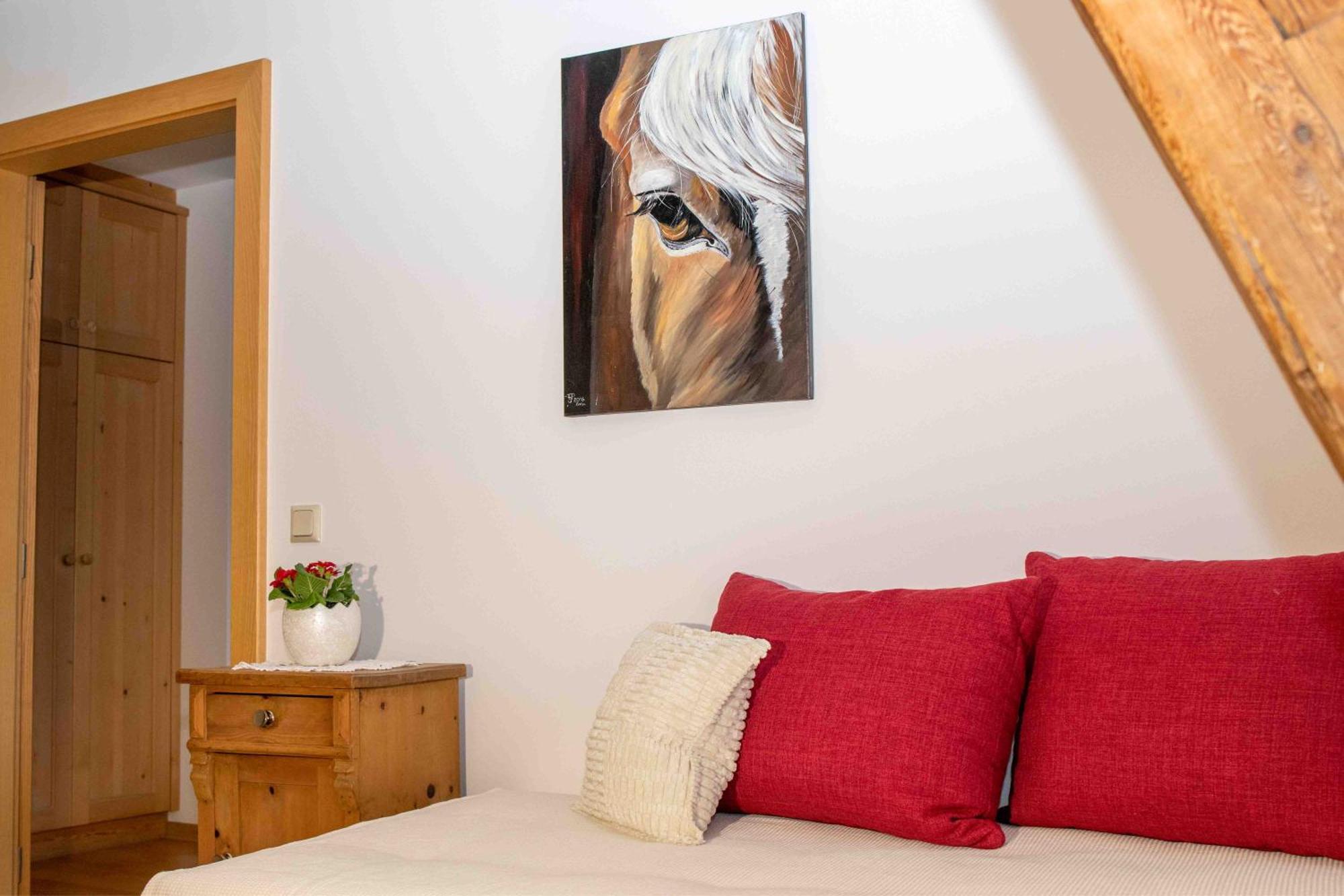 Obstbauernhof Fohlenhof Apartment Lasa Bagian luar foto