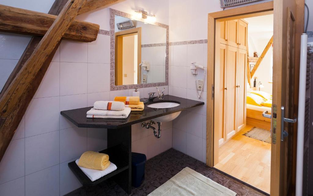 Obstbauernhof Fohlenhof Apartment Lasa Ruang foto